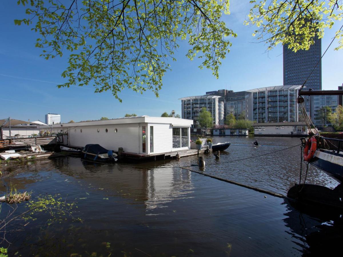 Modern Houseboat Apartment In Amsterdam With Terrace Exterior photo