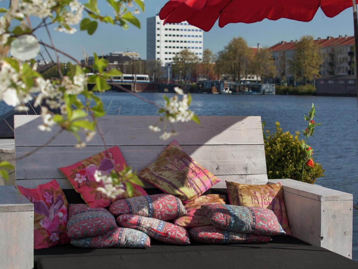 Modern Houseboat Apartment In Amsterdam With Terrace Exterior photo