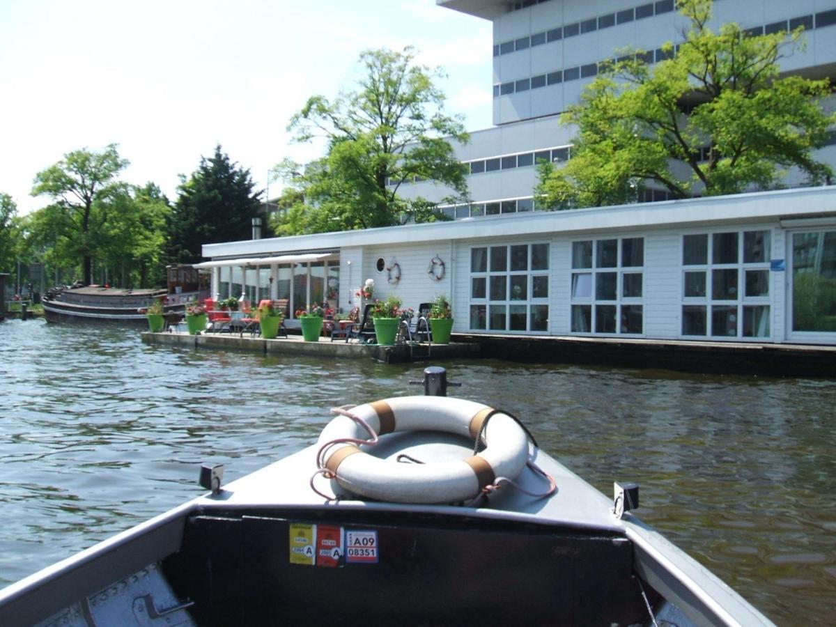 Modern Houseboat Apartment In Amsterdam With Terrace Exterior photo